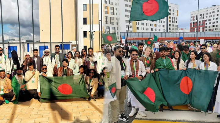 Bangladeshi youth explore global opportunities at Russia festival