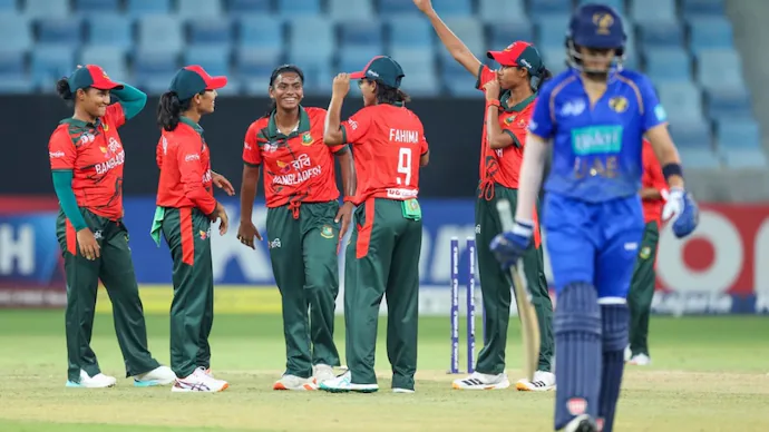 Bangladesh set up India clash in Women's Asia Cup semi-final